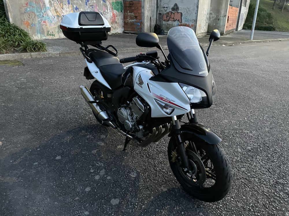 ( IGUAL A NOVA )   Honda CBF 600 SA