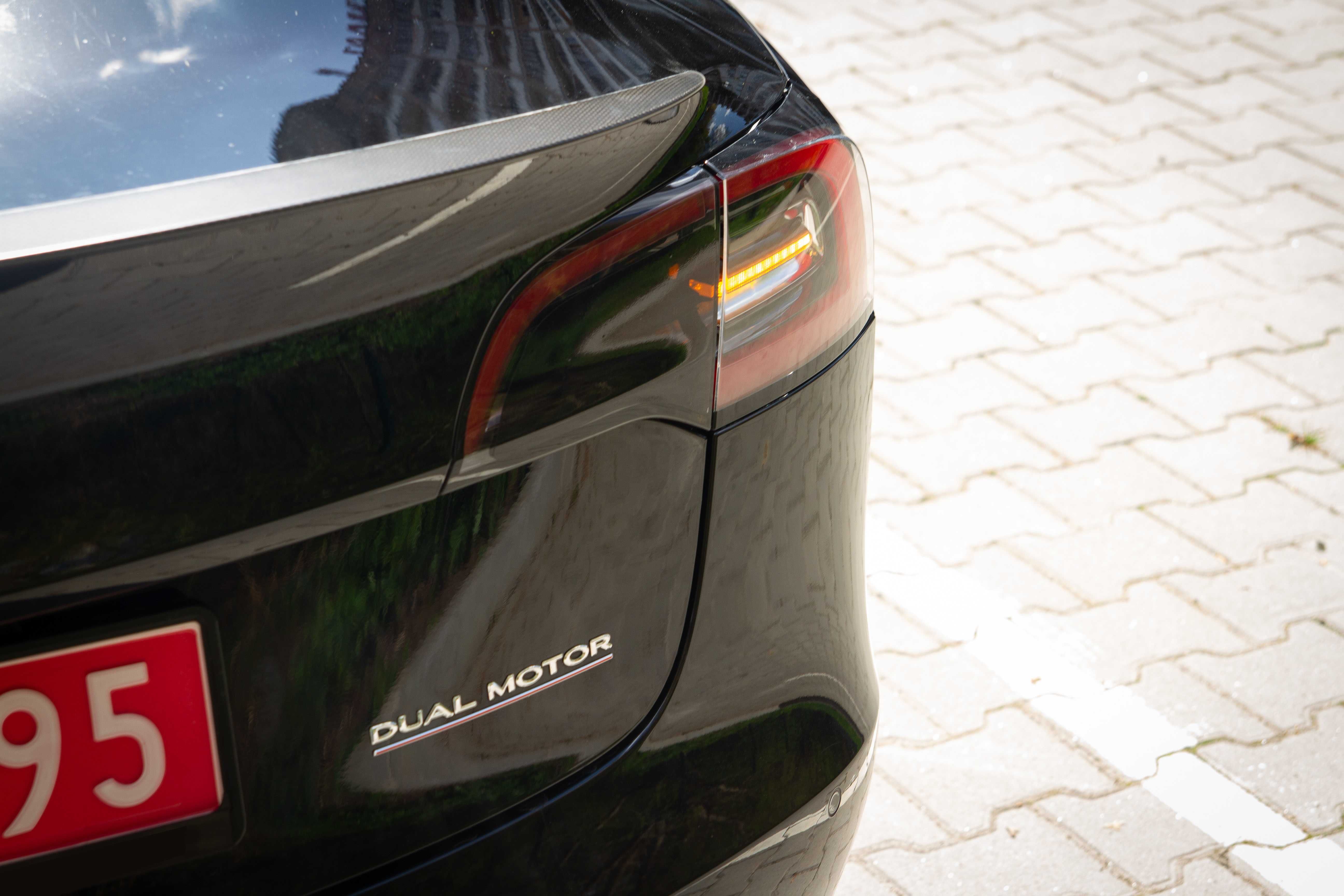 Tesla Model 3 Performance 2021, 0-100 за 3,3 сек, рестайл, без дтп