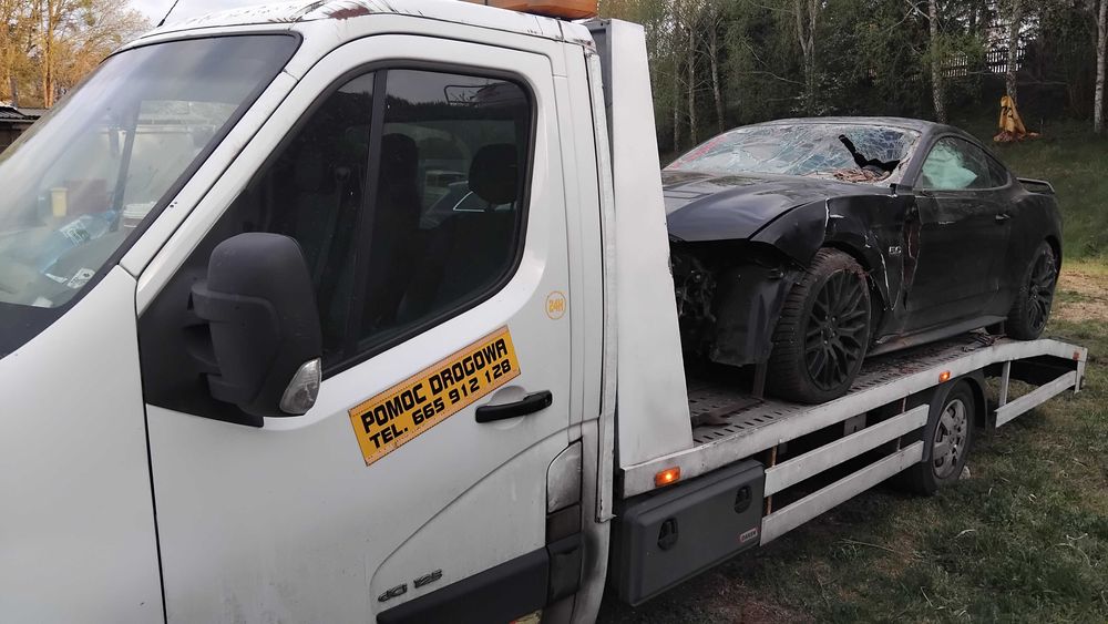 Toruń Laweta Holowanie Pomoc drogowa Przewóz Usługi transportowe