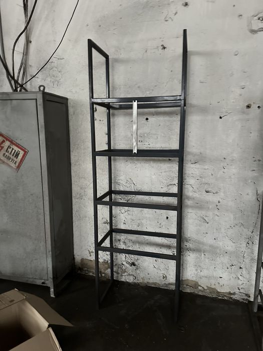 Стілажі жалізні з