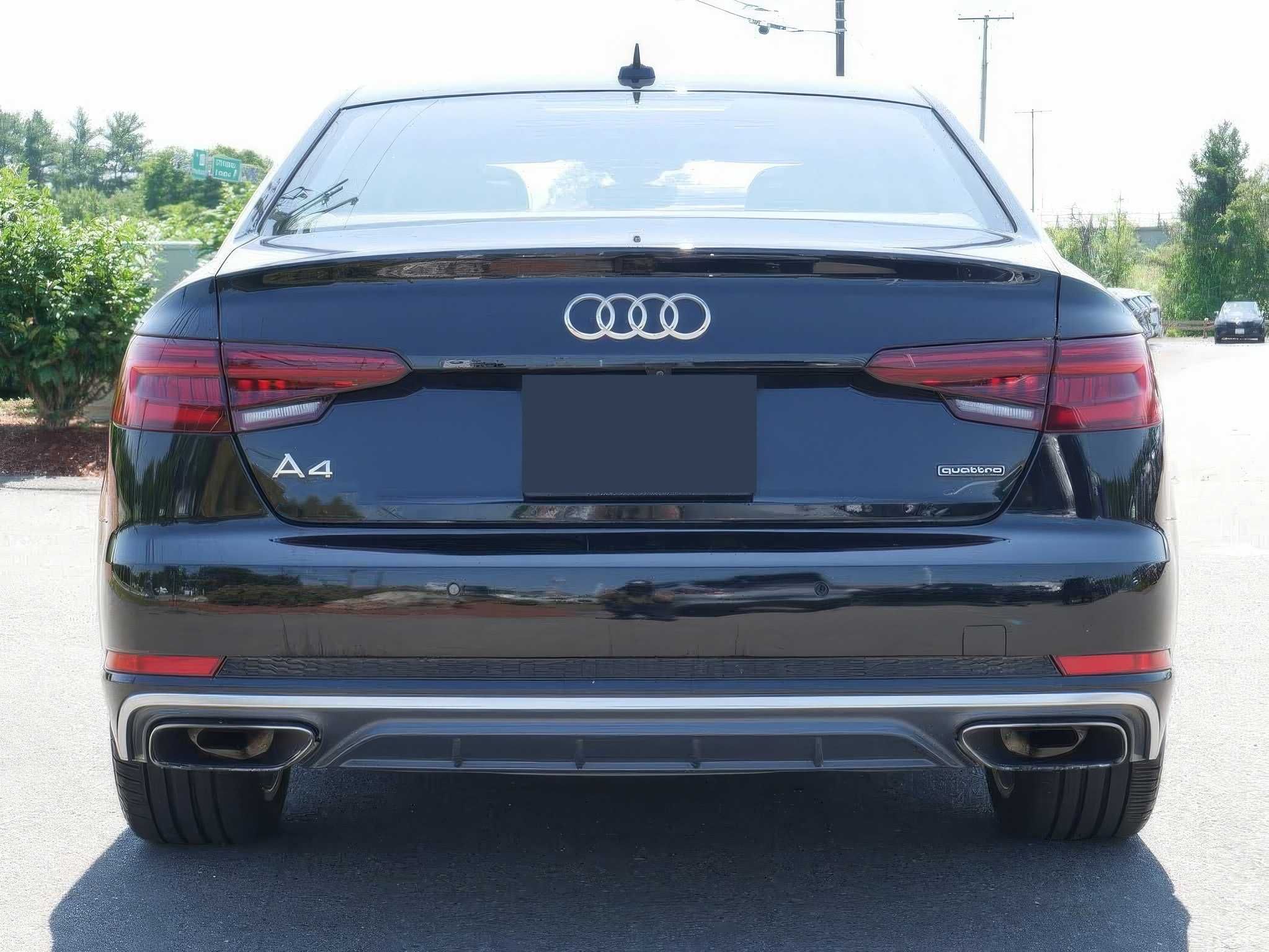 2019 Audi A4 quattro Premium Plus