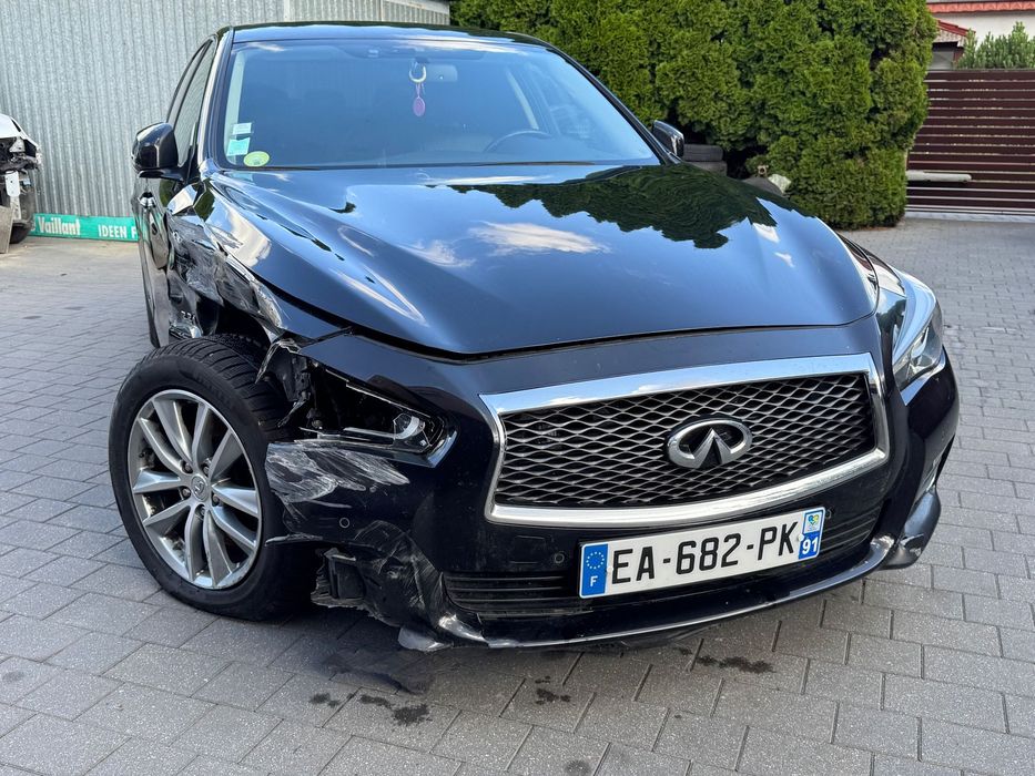 Infiniti Q50 Infiniti Q50 2.2d Automat