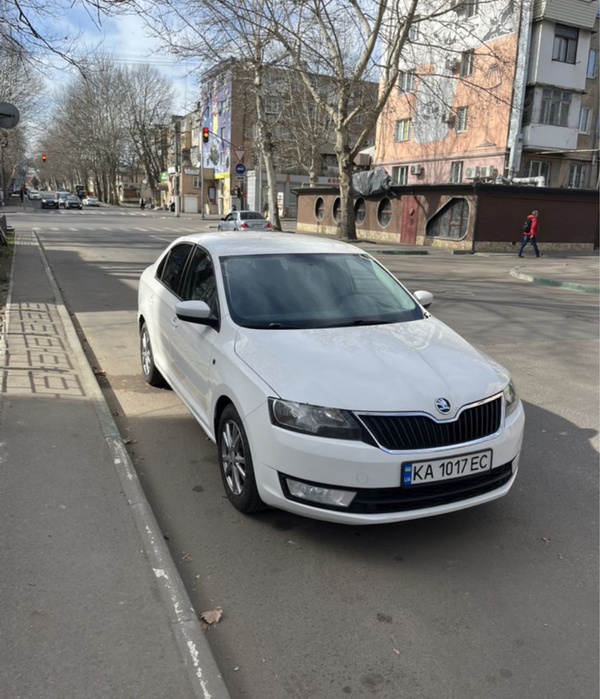 Продам Skoda Rapid 1.6 дизель 2014 року
