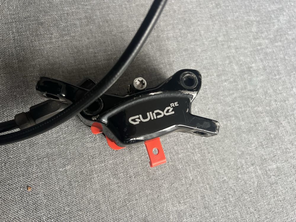 Hamulec Sram guide RE przedni nowe klocki