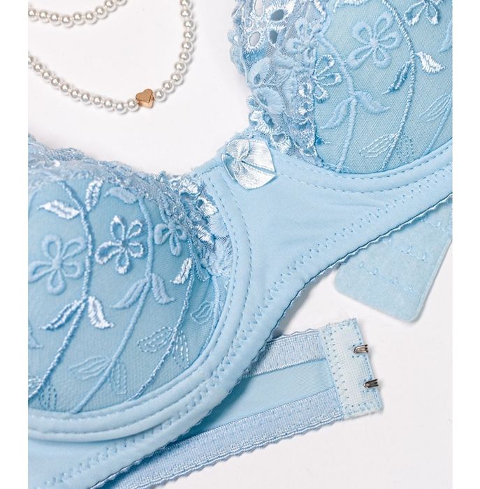 Бюстгальтер без пуш ап