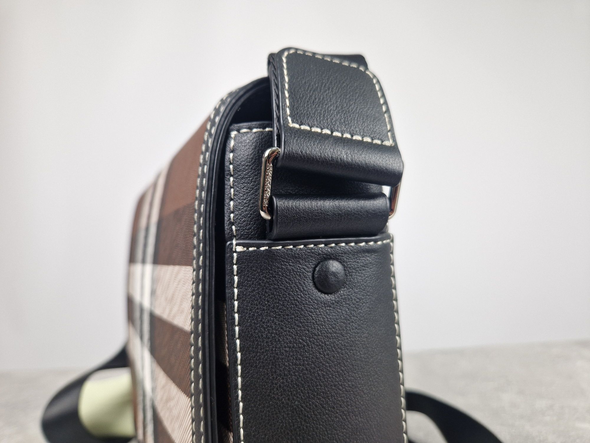 Burberry сумка чоловіча мужская мессенджер brunello guess stone