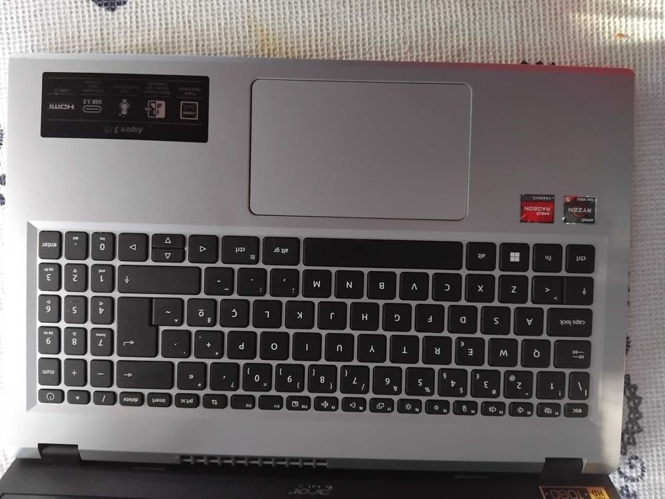 Portátil - Acer Aspire A315-24P