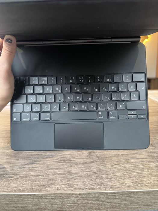Оригінальна Magic Keyboard Apple iPad 12,9/13 Air/Pro