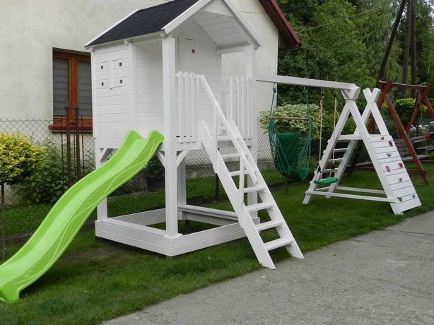 Meble ogrodowe domek dla dzieci plac zabaw huśtawka ślizg wspinaczka