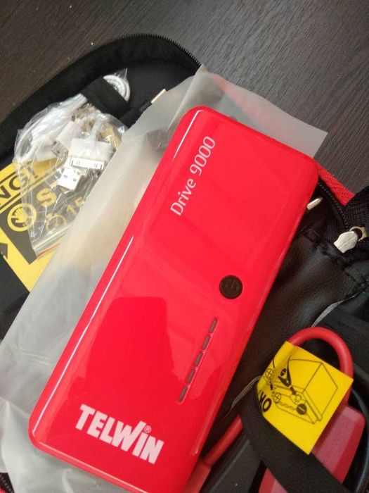 Зарядно-пусковое устройство (повербанк, УМБ) Telwin Drive Mini Италия