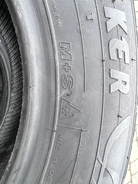 Резина 195.65.14 комплект, зима як нова