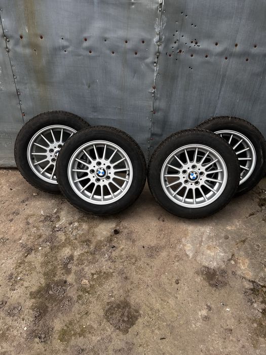 Felgi z oponami/ Zima/ BMW / 16”