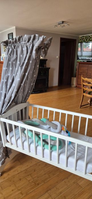 Kołyska prawie nowa