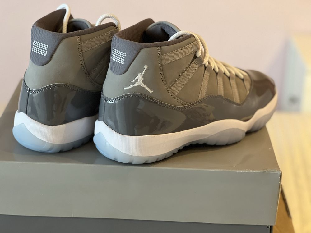 Jordan 11 grey (nowe rozmiar 11.5 / 45.5)