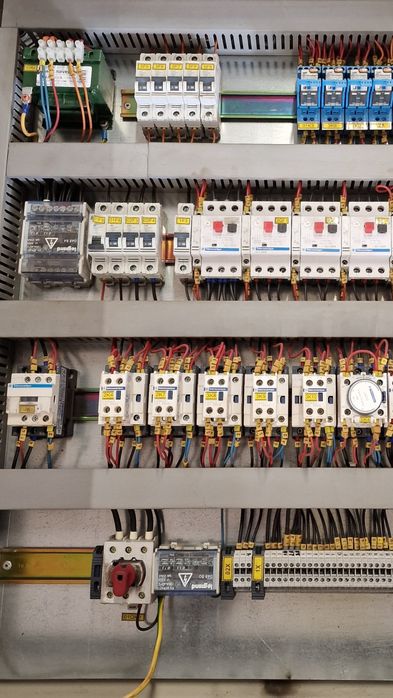 Elektryk, usługi elektryczne, szafy sterownicze, rozdzielnie