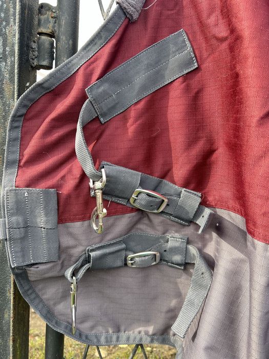 Derka padokowa zimowa 125 cm HKM YUKON 100g