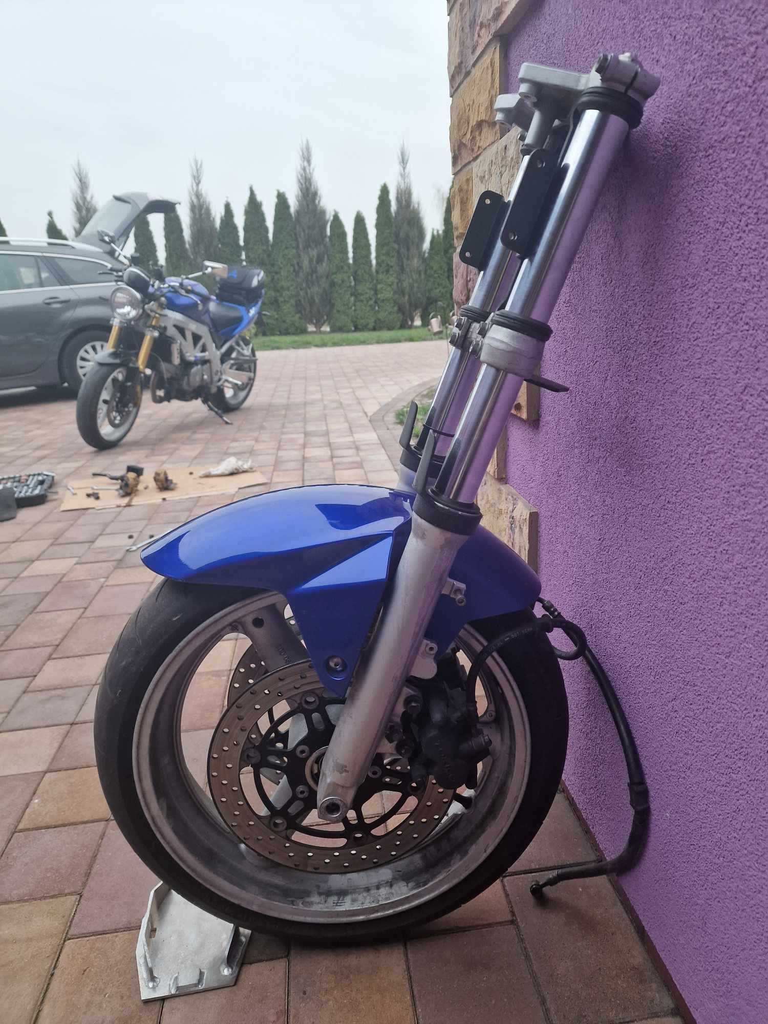 Zawieszenie części SUZUKI SV 650 N 2004 zaciski, linki, rolgaz