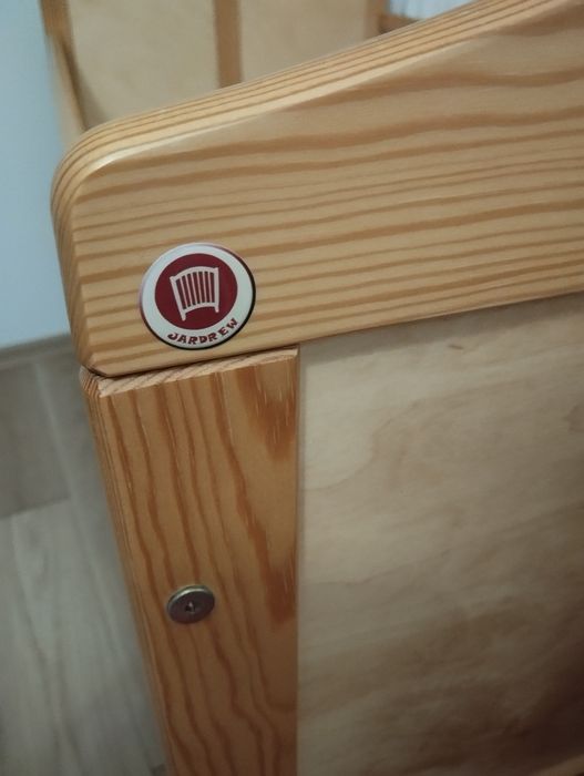 Łóżeczko 2w1 z funkcją łóżka