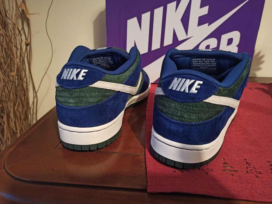 (r. Eur 44,5) Nike SB Dunk Low Deep Royal Blue HF3704,-400