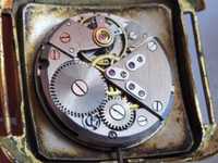 Stary zegarek mechaniczny berg
