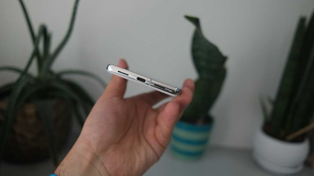 Google Pixel 7 Pro 12/256GB Snow  Уцінка Neverlock