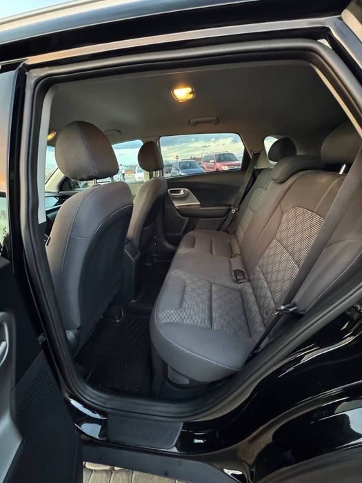 Продам KIA NIRO в гарному стані