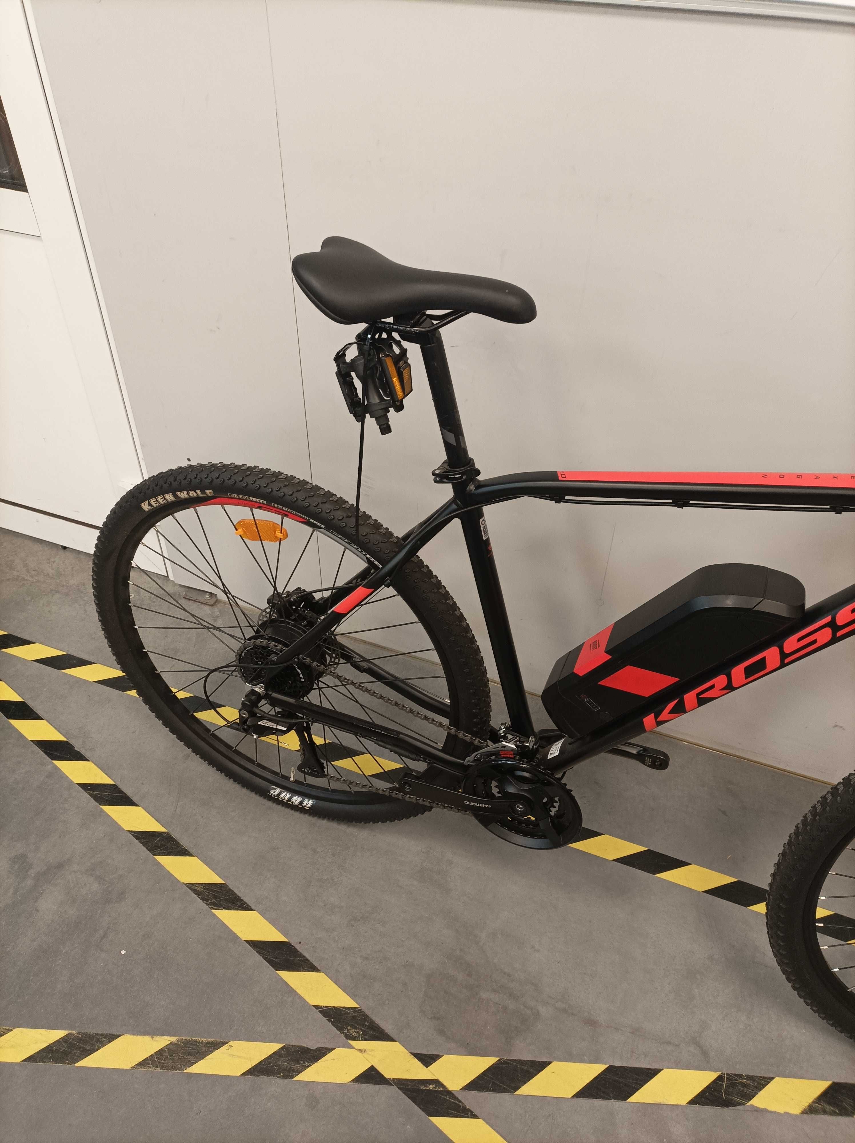 Rower elektryczny Kross Hexagon Boost 1.0 OUTLET
