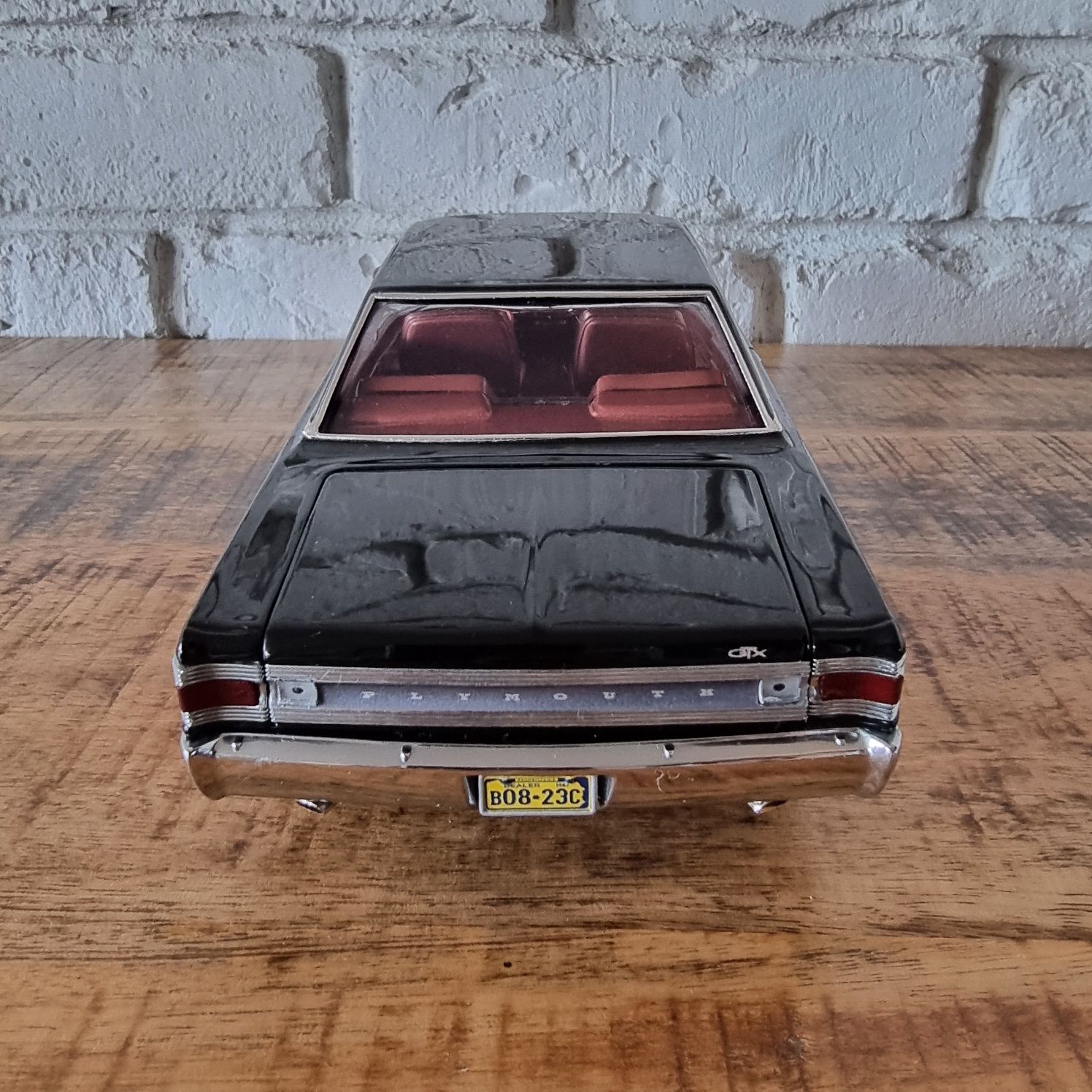 Plymouth GTX 67 Highway 61 1:18