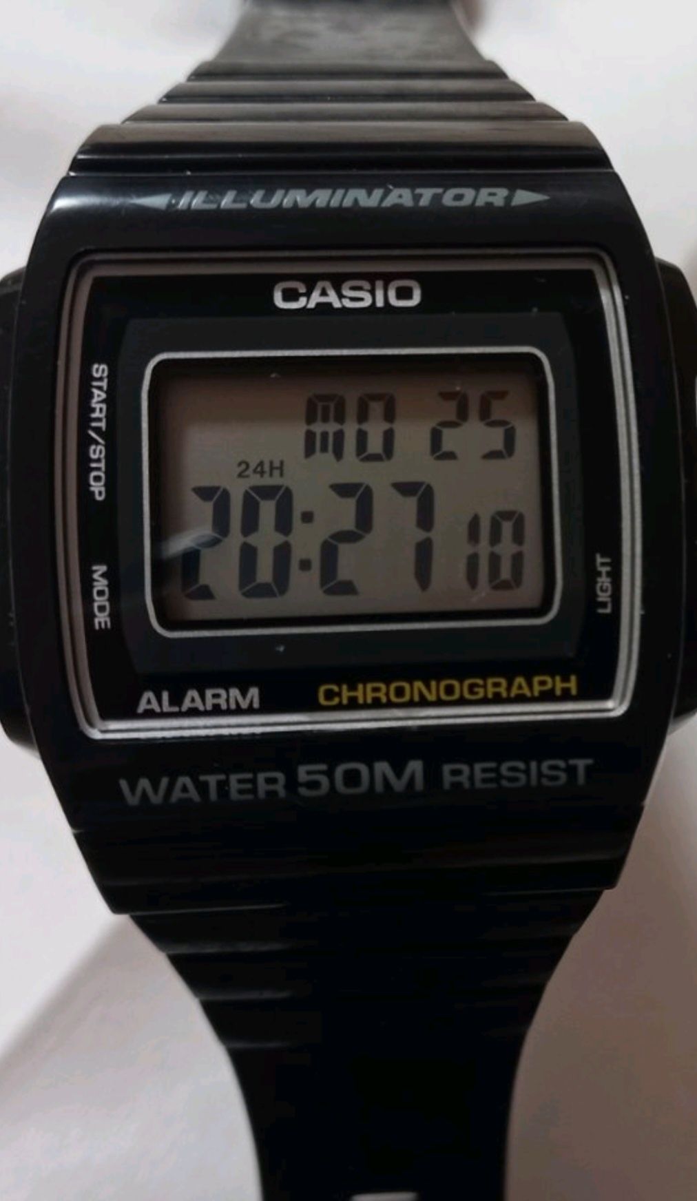 Годинник Casio W215H