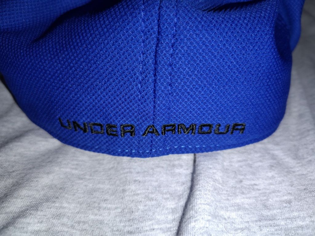 Продам кепку Under Armour,новая с биркой