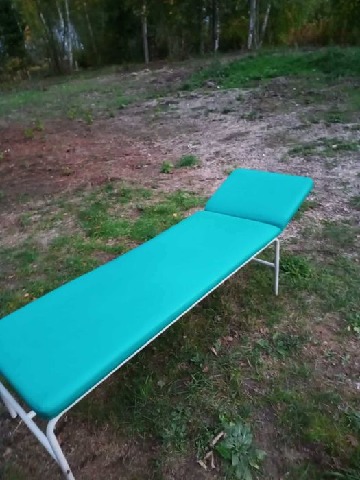 kozetka medyczna starej generacji łózko medyczne rehabilitacyjne