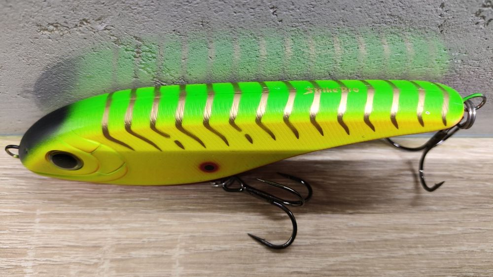 Wobler StrikePro BUSTER JERK THE ORIGINAL 15cm 75g A17S