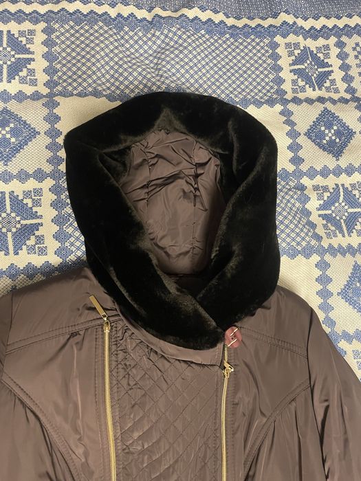 Жіноче тепле зимове пальто