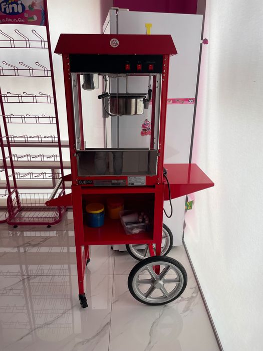 Carro pipocas com rodas