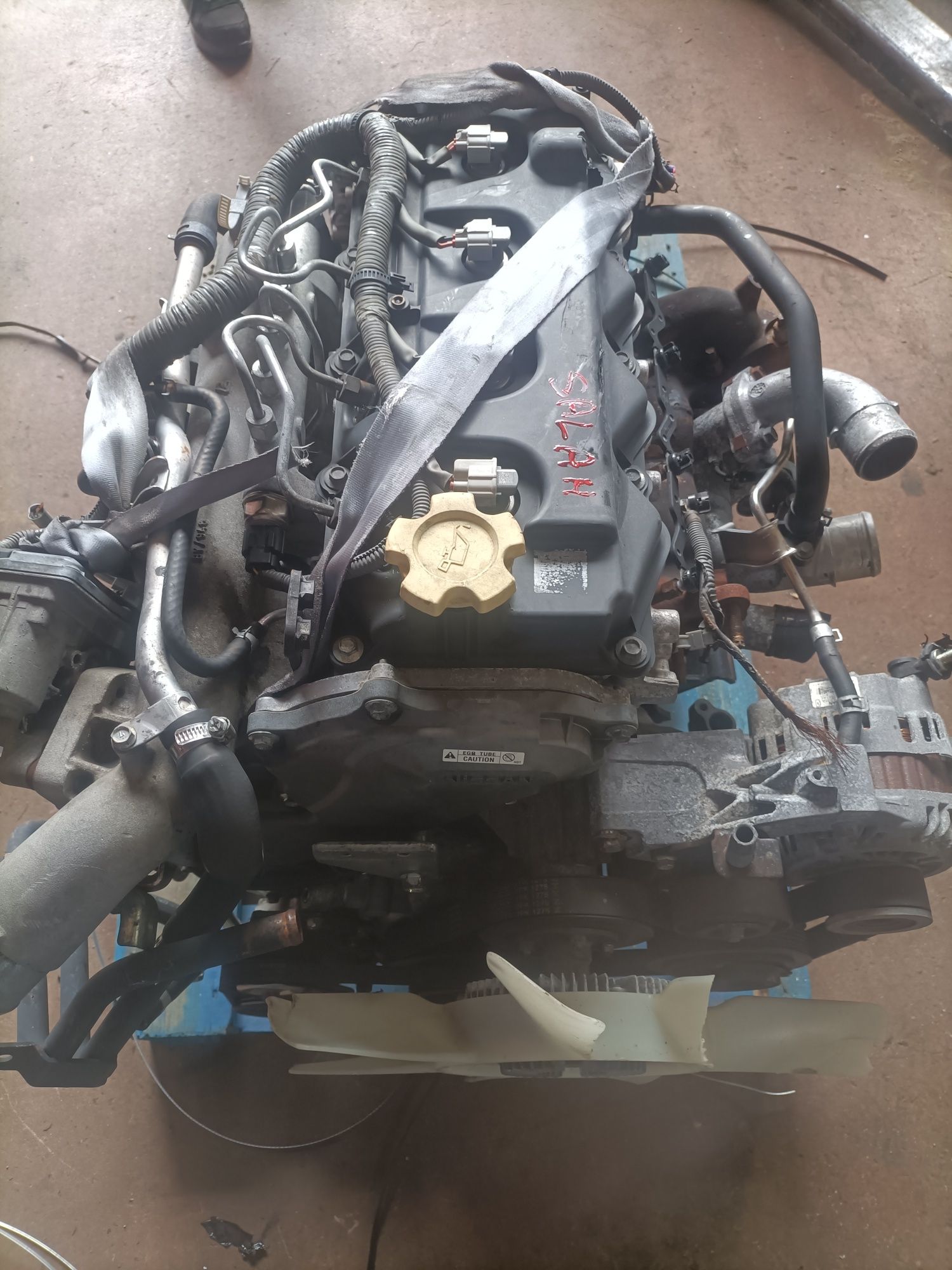 Motor Nissan cabstar yd25