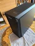 Komputer ASUS i ekran