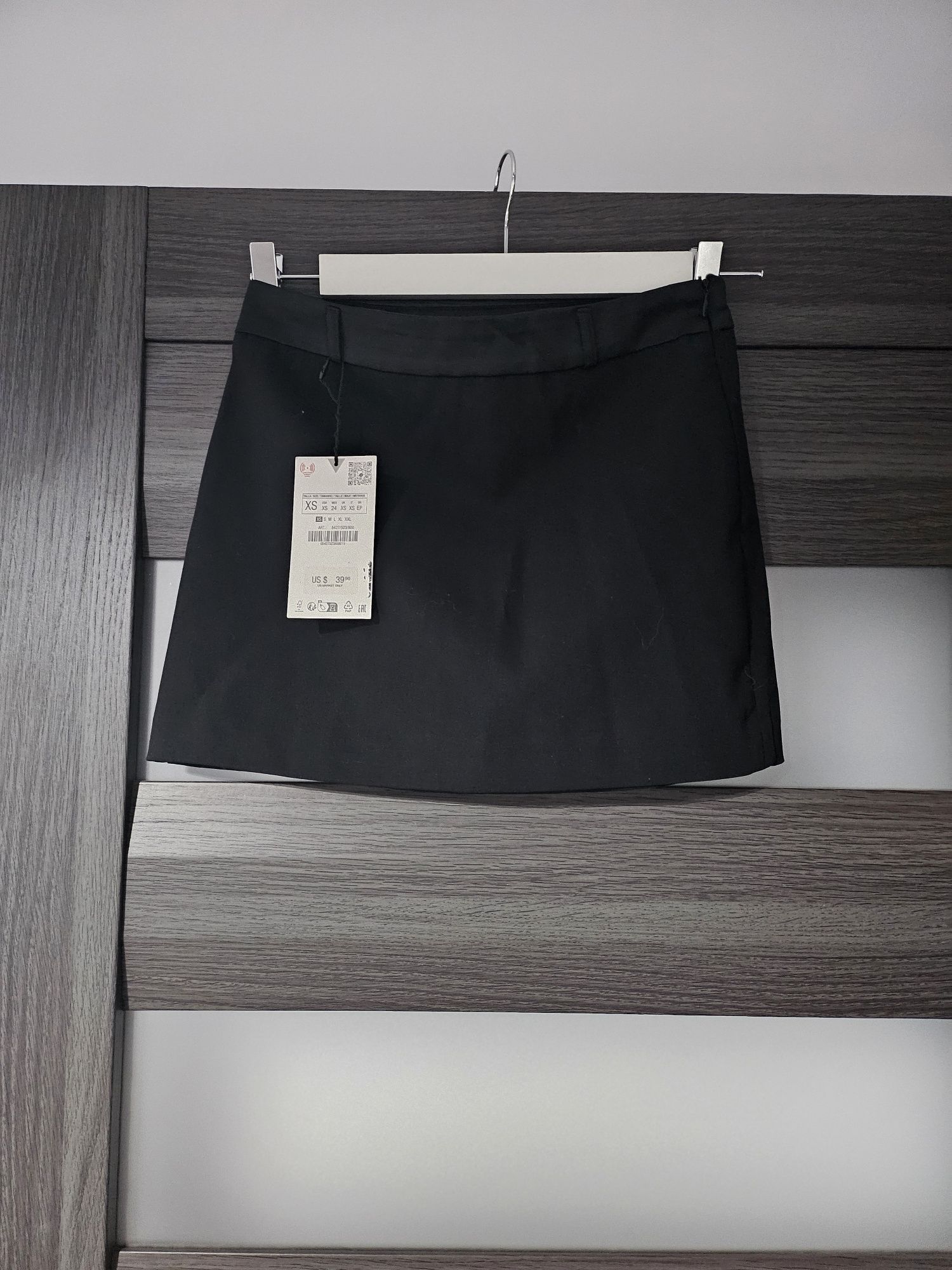 Czarna spódnica mini, Zara rozm XS