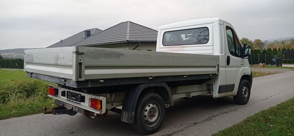 Jumper skrzynia prycza 330 cm