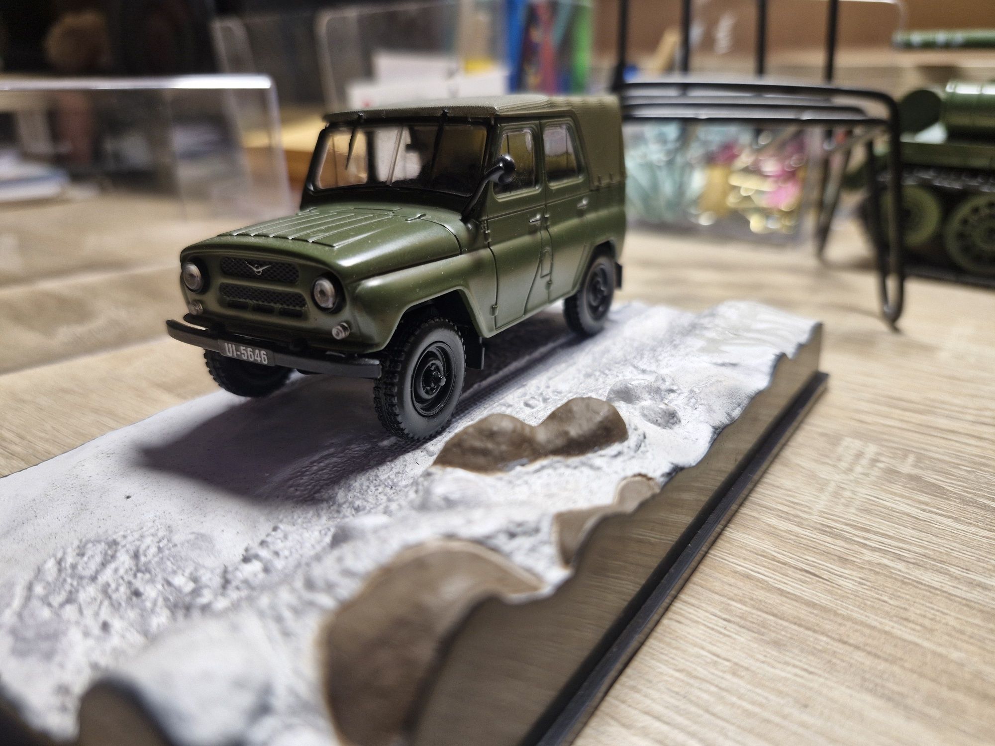 Sprzedam model Uaz skala 1.43 deagostini