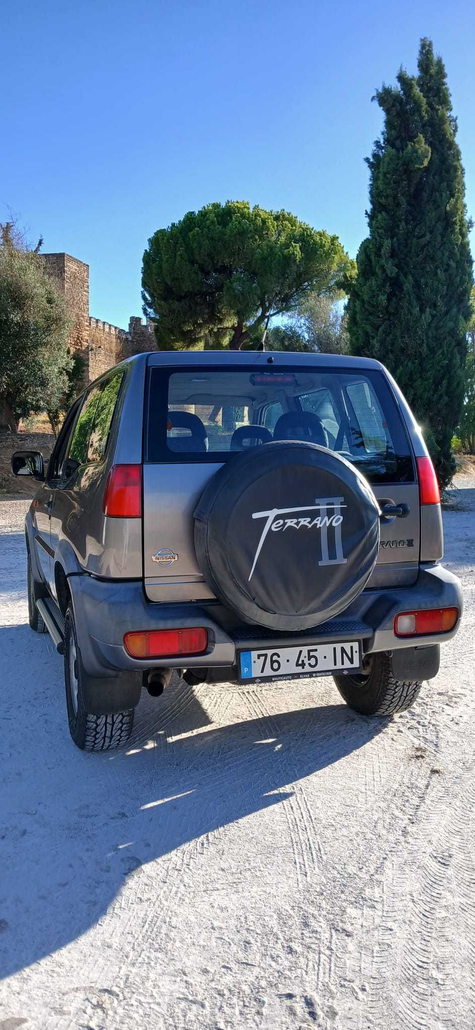 Nissan Terrano II 2.7 TDI