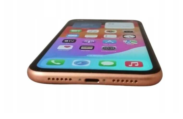 Apple iPhone XR 3 GB / 64 GB