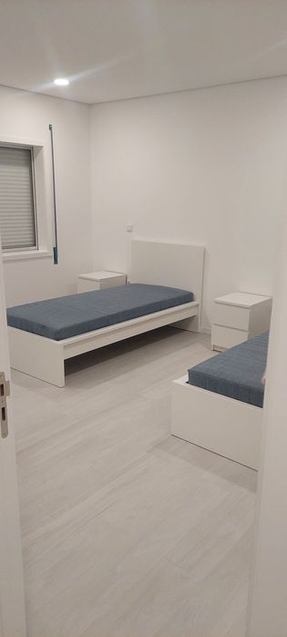 Quartos arrendar canelas v.n.gaia