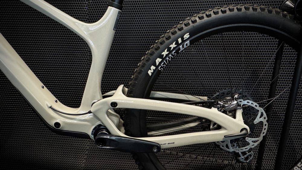 Велосипед Новий BOLD Bike Linkin 135 Ultimate white L