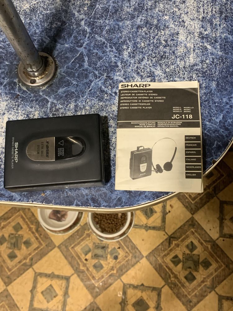 Продам плеир sharp jc-118