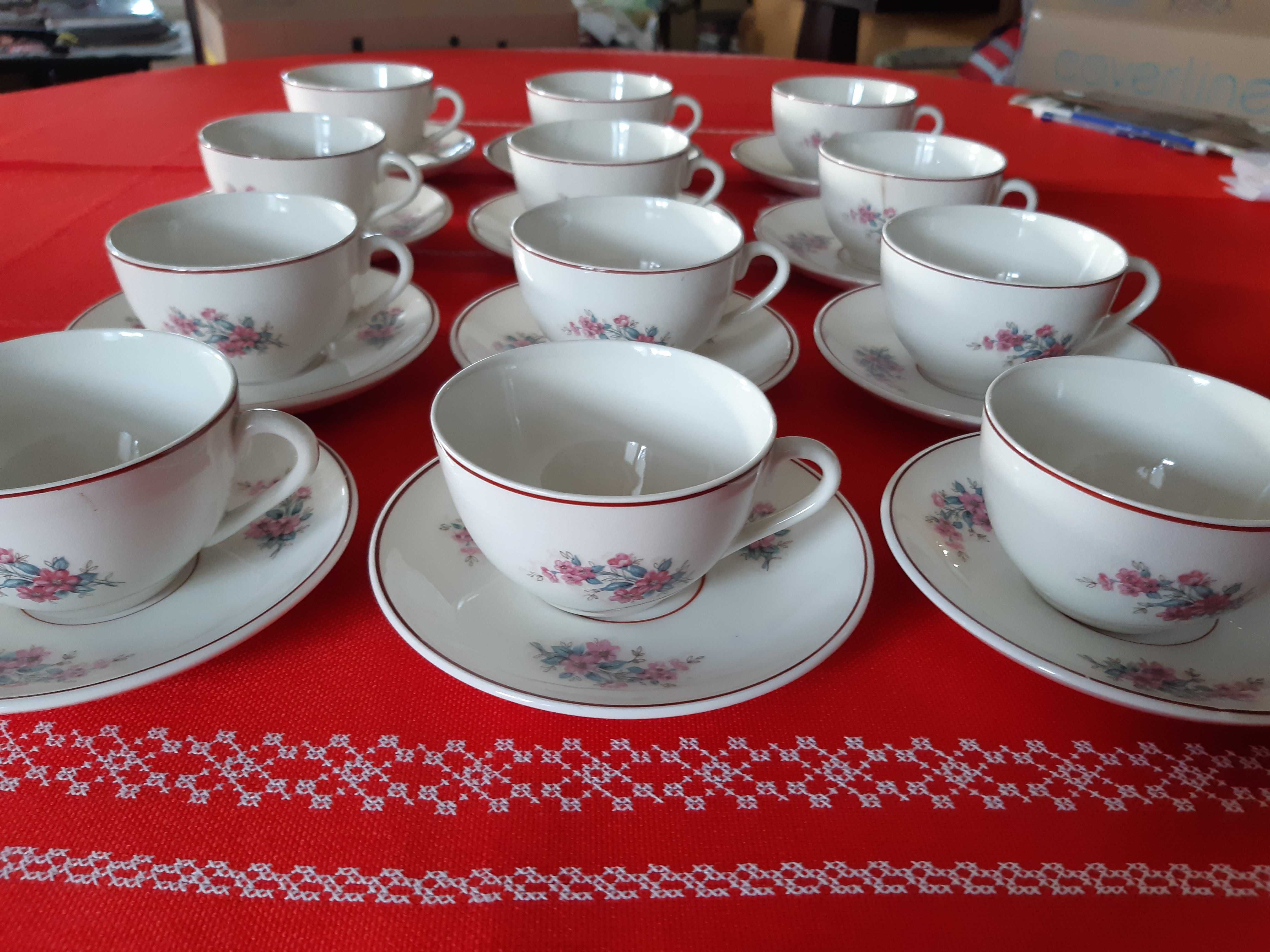 Chávenas antigas de Chá de Sacavém e de Café  Porcelana  Japão
