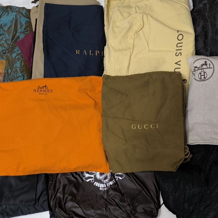 Пыльники разные Hermes Gucci и другие