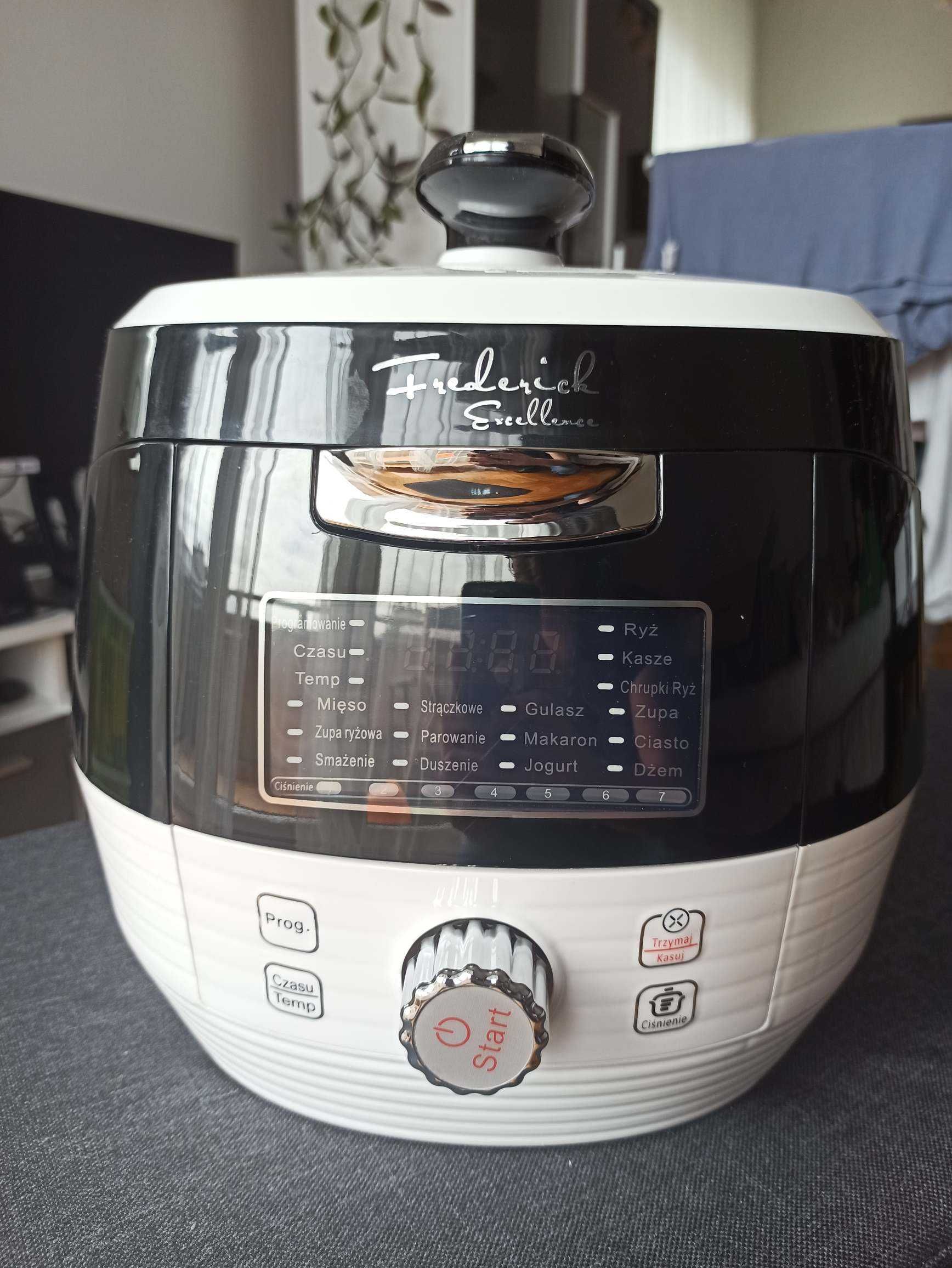 Multi cooker EXCELLENCE DE-21