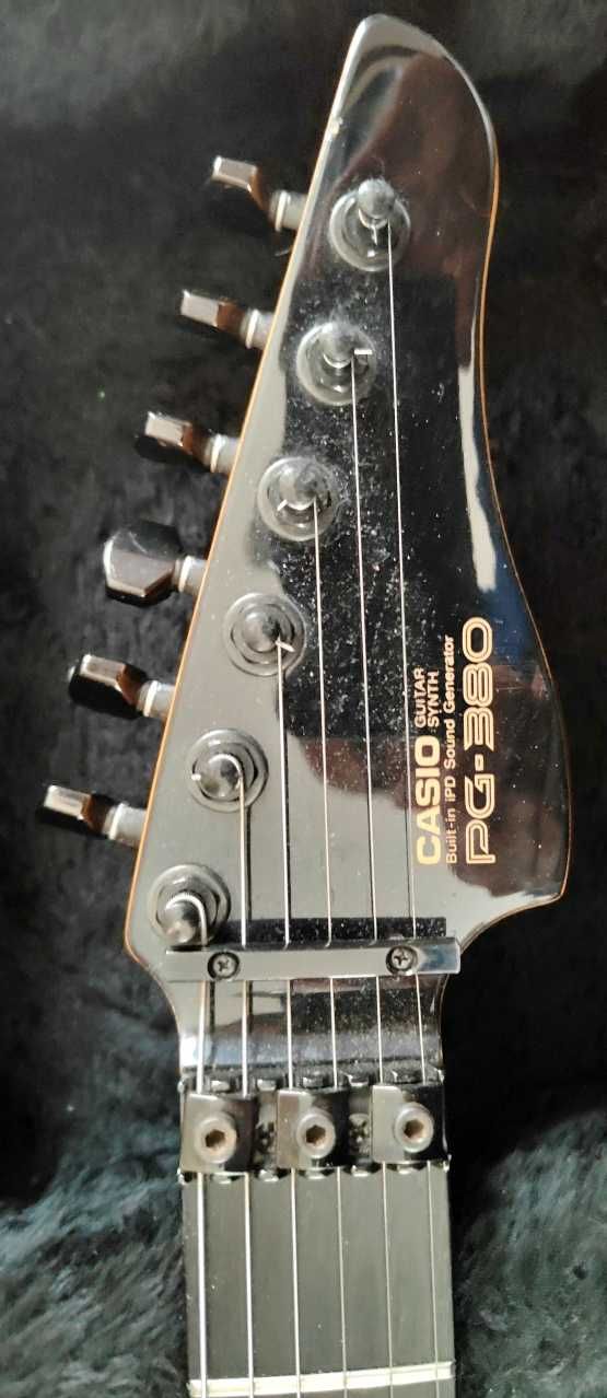 Stratocaster Gitara elektryczna z syntezatorem Casio PG-380