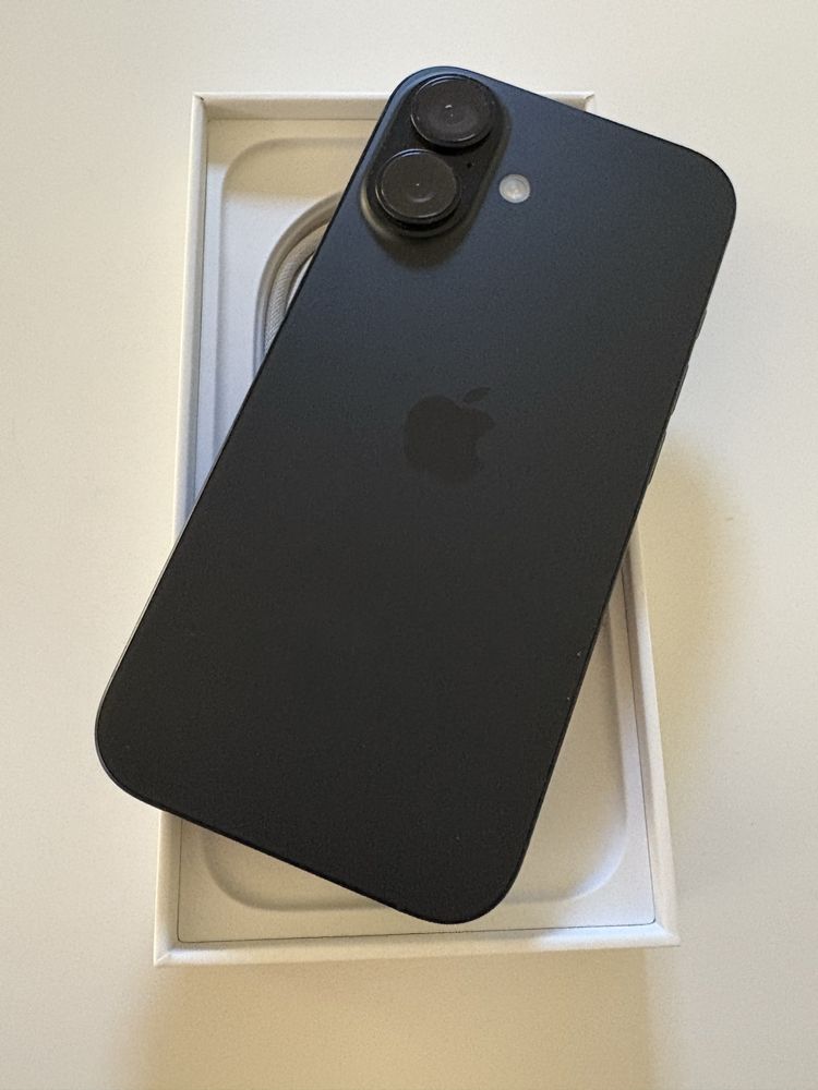 iPhone 16 256gb Preto