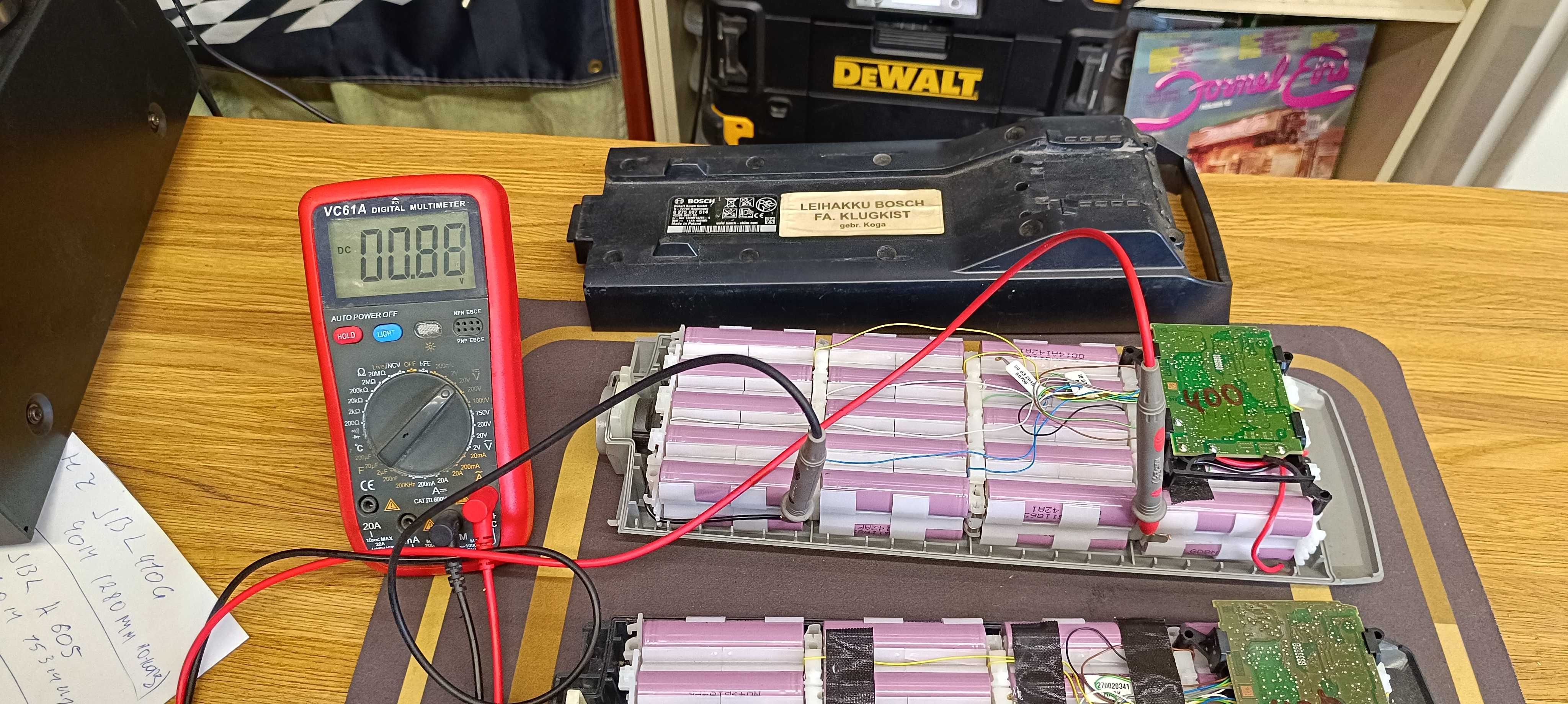 Аккумулятори 18650 - блок елементів BOSCH powerpack -400(неробочі)